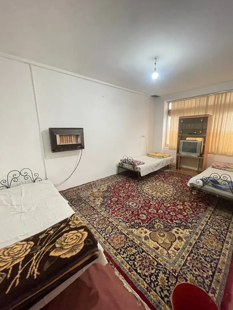 خوابگاه و پانسیون اقایان شاغل|اجارهٔ کوتاه‌مدت آپارتمان و سوئیت|مشهد, آیت الله کاشانی|دیوار