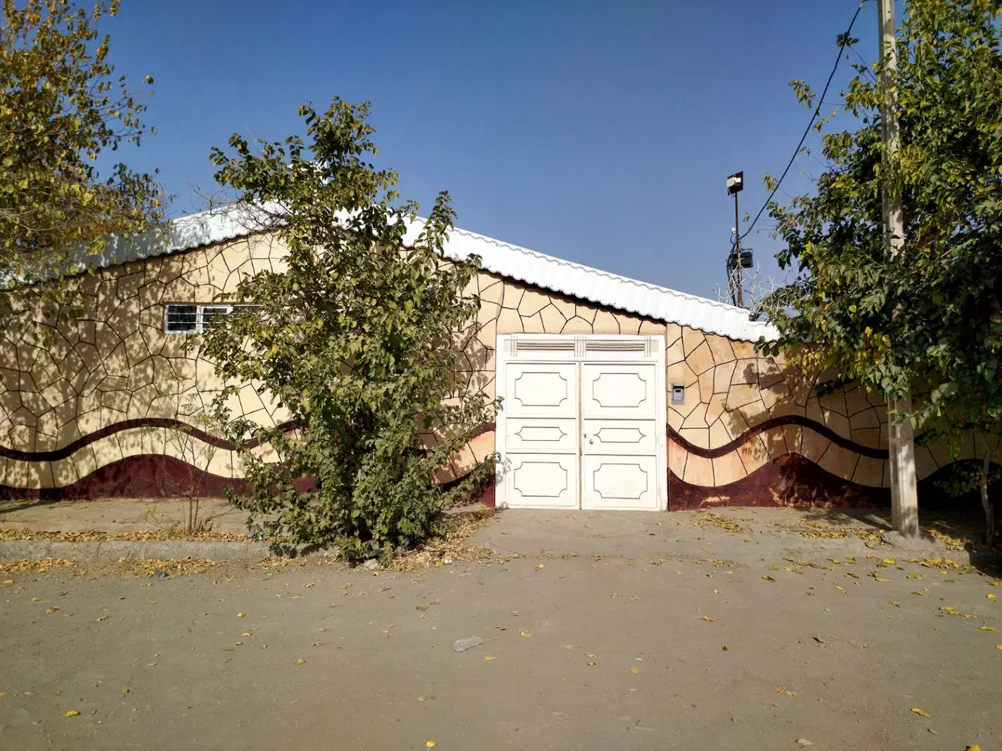 باغ ویلای لوکس با استخر و جکوزی در طرقبه|اجارهٔ کوتاهمدت ویلا و باغ|مشهد, ویلاشهر|دیوار