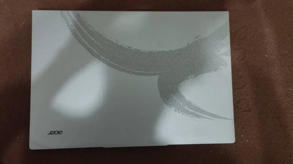 لپ تاب نو|رایانه همراه|شیراز, هفت تنان|دیوار