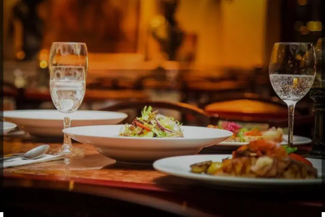 پیتزا زن مسلط به ناپولیتن|استخدام خدمات فروشگاه و رستوران|تهران, شهرک غرب|دیوار