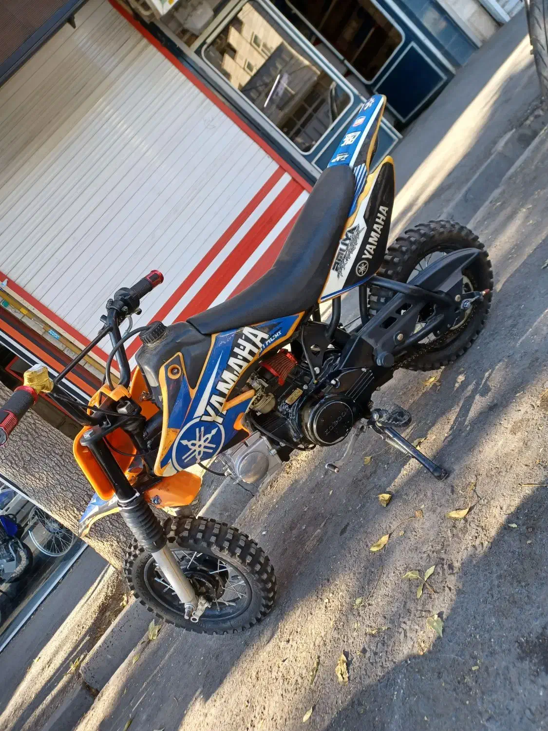 مینی کراس|موتورسیکلت|اراک, |دیوار