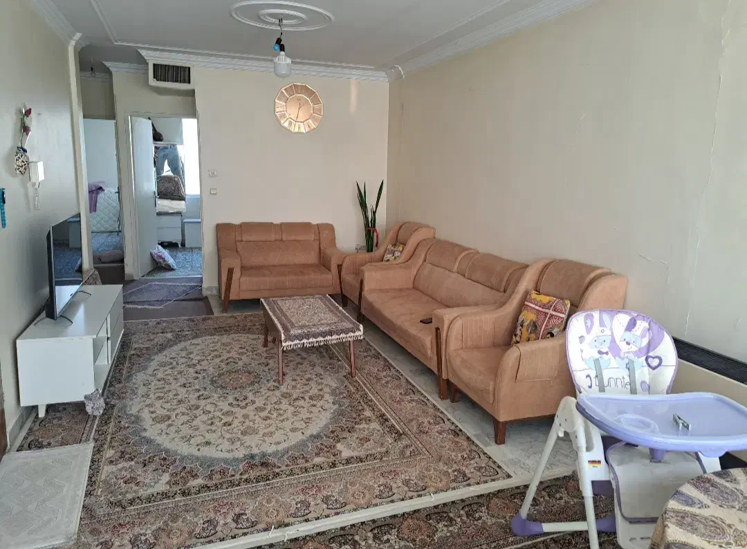 آپارتمان ۷۰ متری دو خواب|اجارهٔ آپارتمان|تهران, سبلان (لشگر)|دیوار