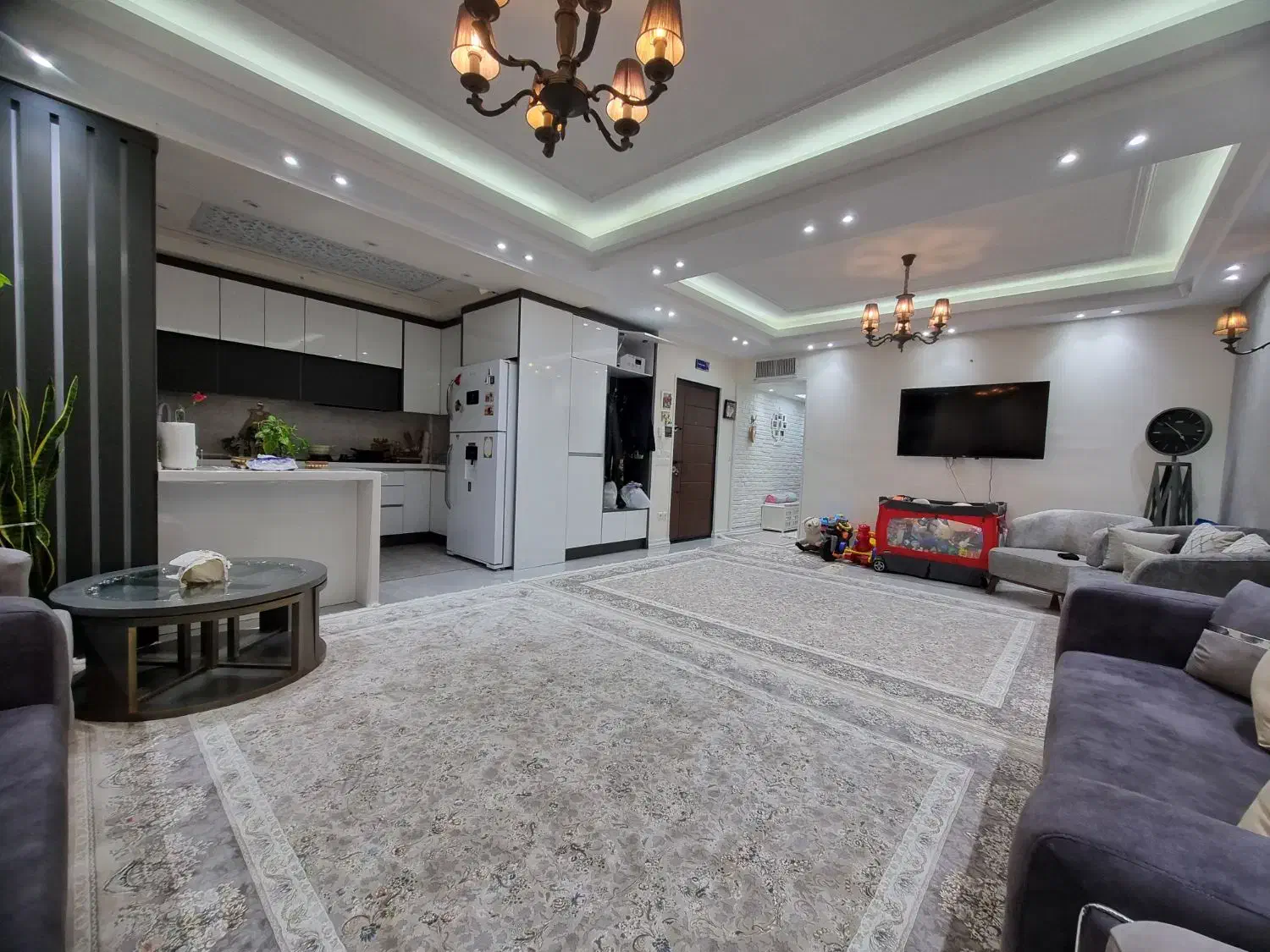 ۹۰متر آپارتمان سه سال ساخت/تک واحدی|فروش آپارتمان|تهران, شکوفه|دیوار