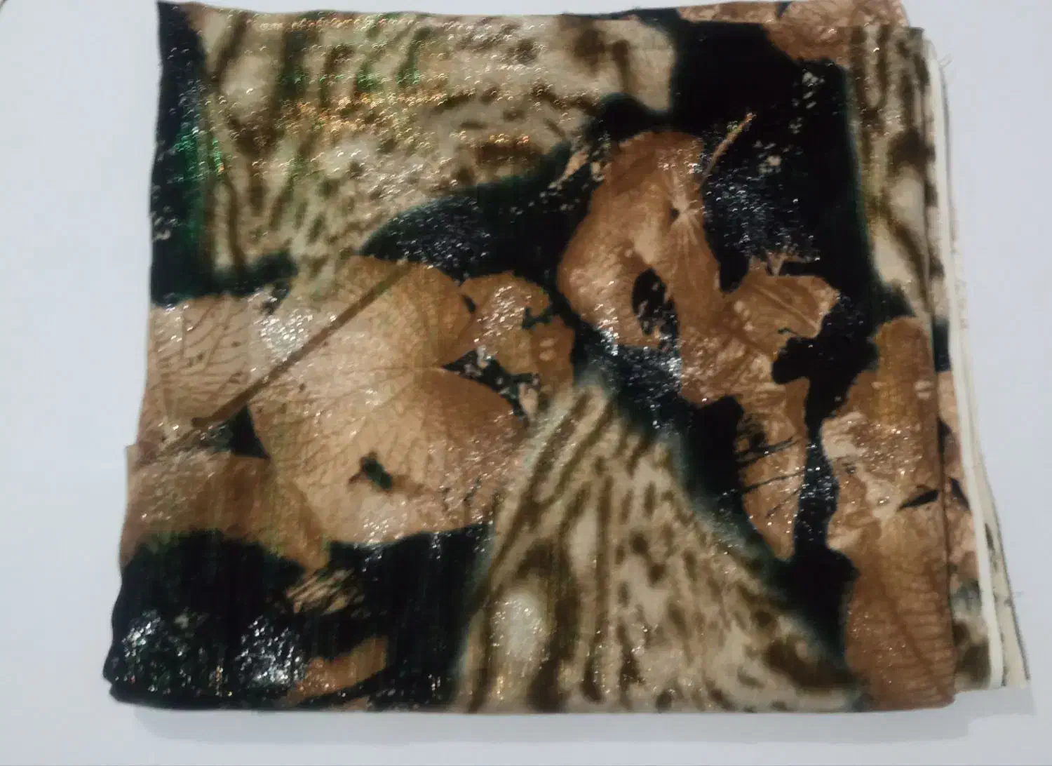 پارچه لباسی|لباس|صدرا-فارس, فاز ۲|دیوار