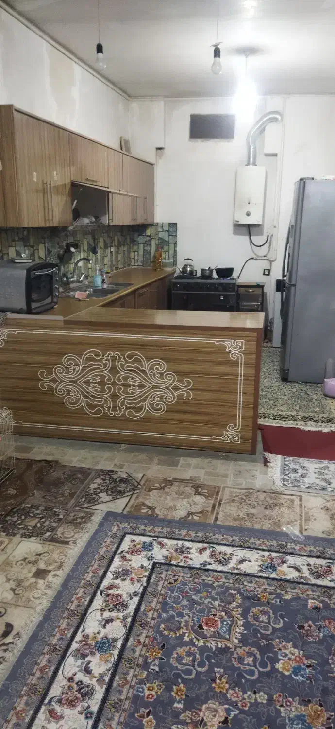 خونه باحیاط۱۱۰متر.۸۵مترخونه۲۵مترحیاط طبقه۳روی همکف|اجارهٔ آپارتمان|مشهد, شهید قربانی|دیوار