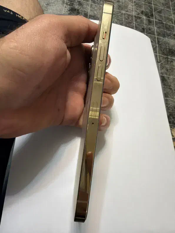 گوشی آیفون 12 poro max|موبایل|بندرعباس, |دیوار