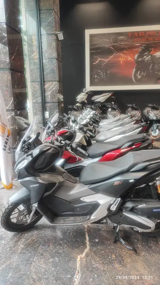 هوندا ADV 150|موتورسیکلت|تهران, نیلوفر|دیوار