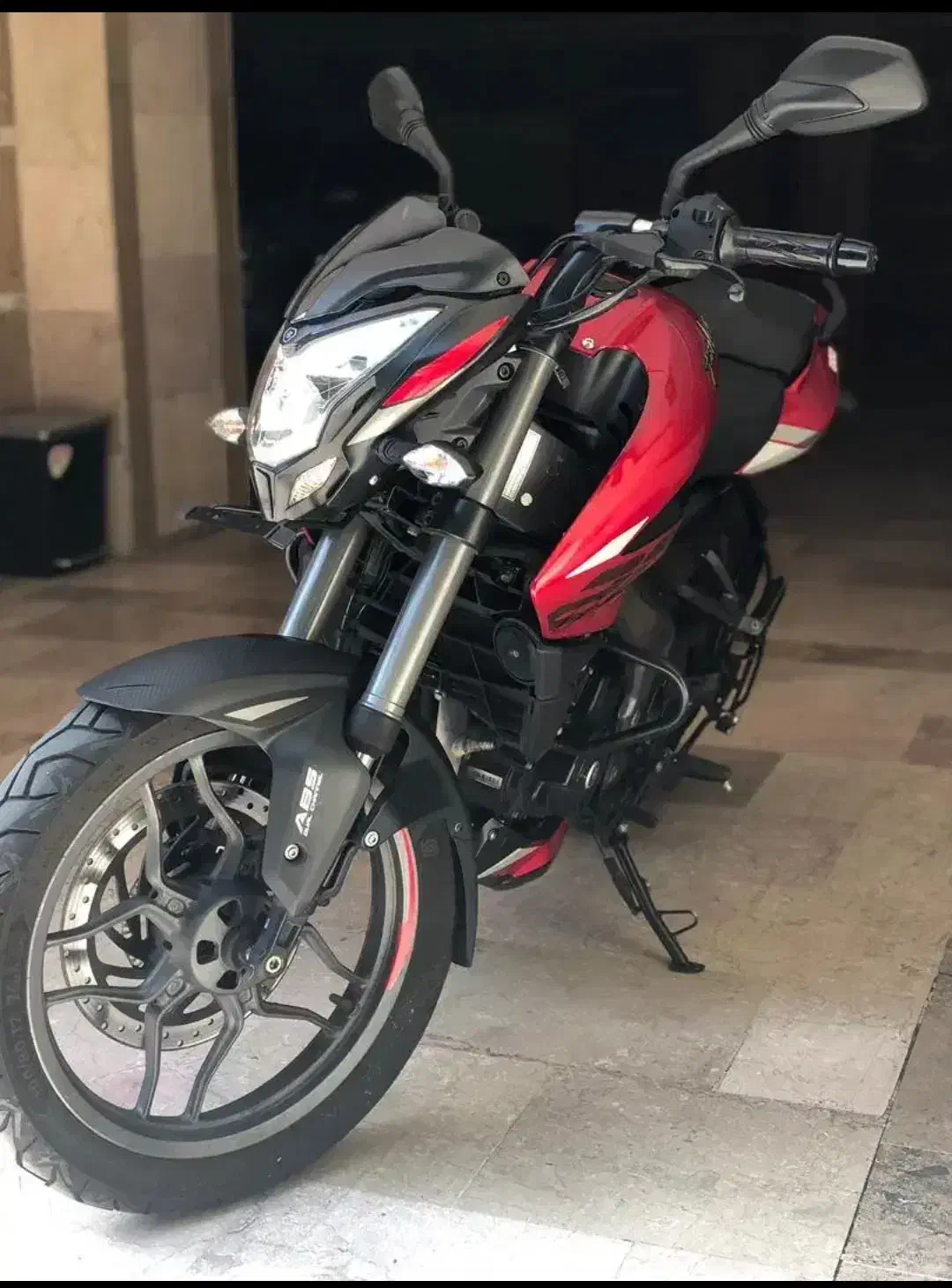 ns200 بدون یک لکە رنگ اصل باجاج|موتورسیکلت|تهران, المهدی|دیوار