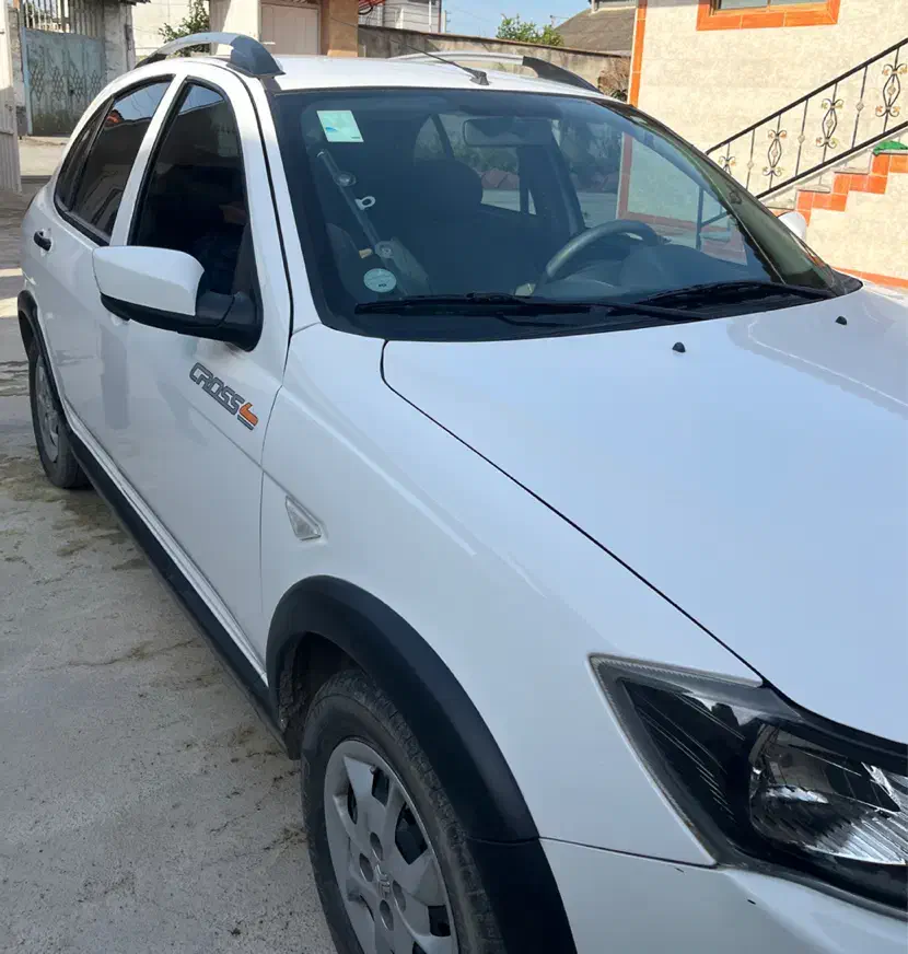 کوییک در‌حد صفر|خودرو سواری و وانت|آمل, |دیوار