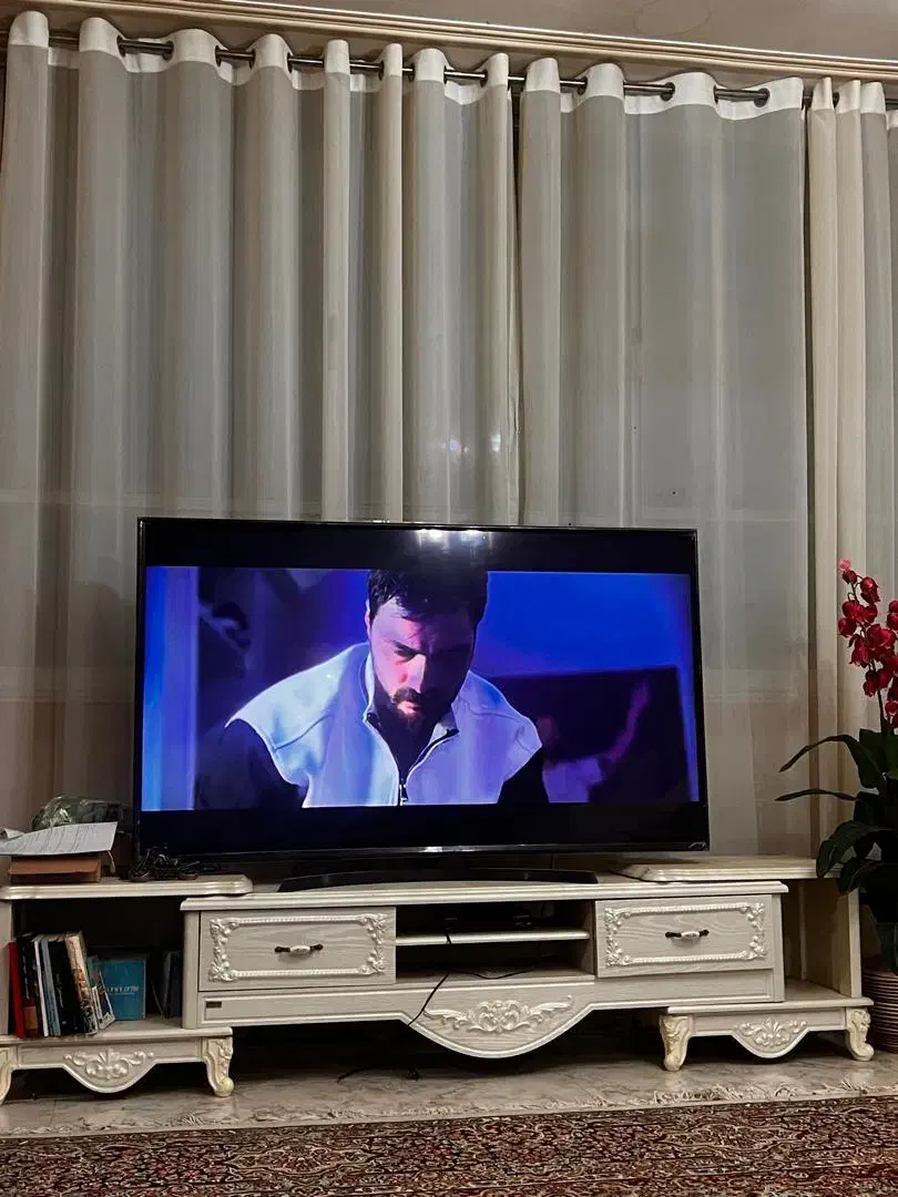 تلویزیون LGuk6400|تلویزیون و پروژکتور|کرمان, |دیوار