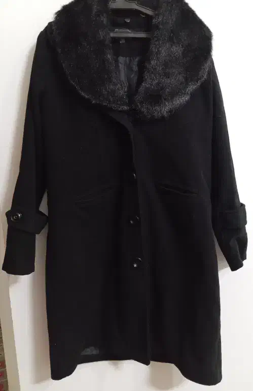 پالتو و بافت|لباس|اراک, |دیوار