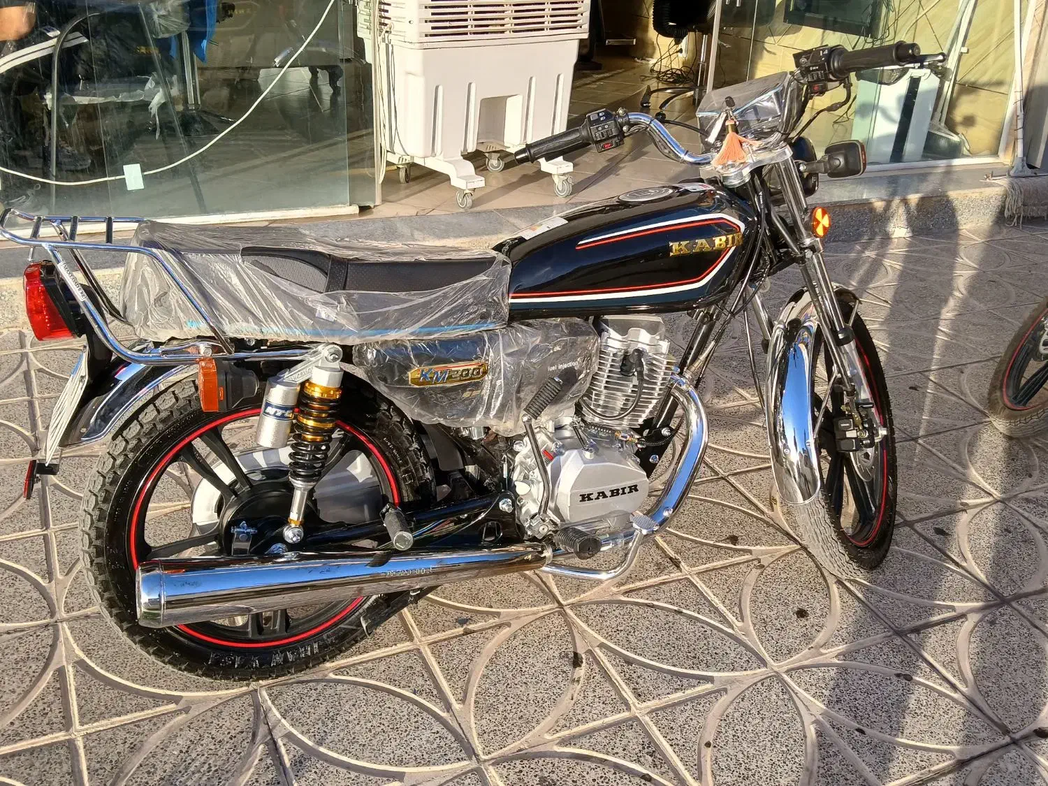 موتور کبیر ۲۰۰ صفر|موتورسیکلت|دورود, |دیوار