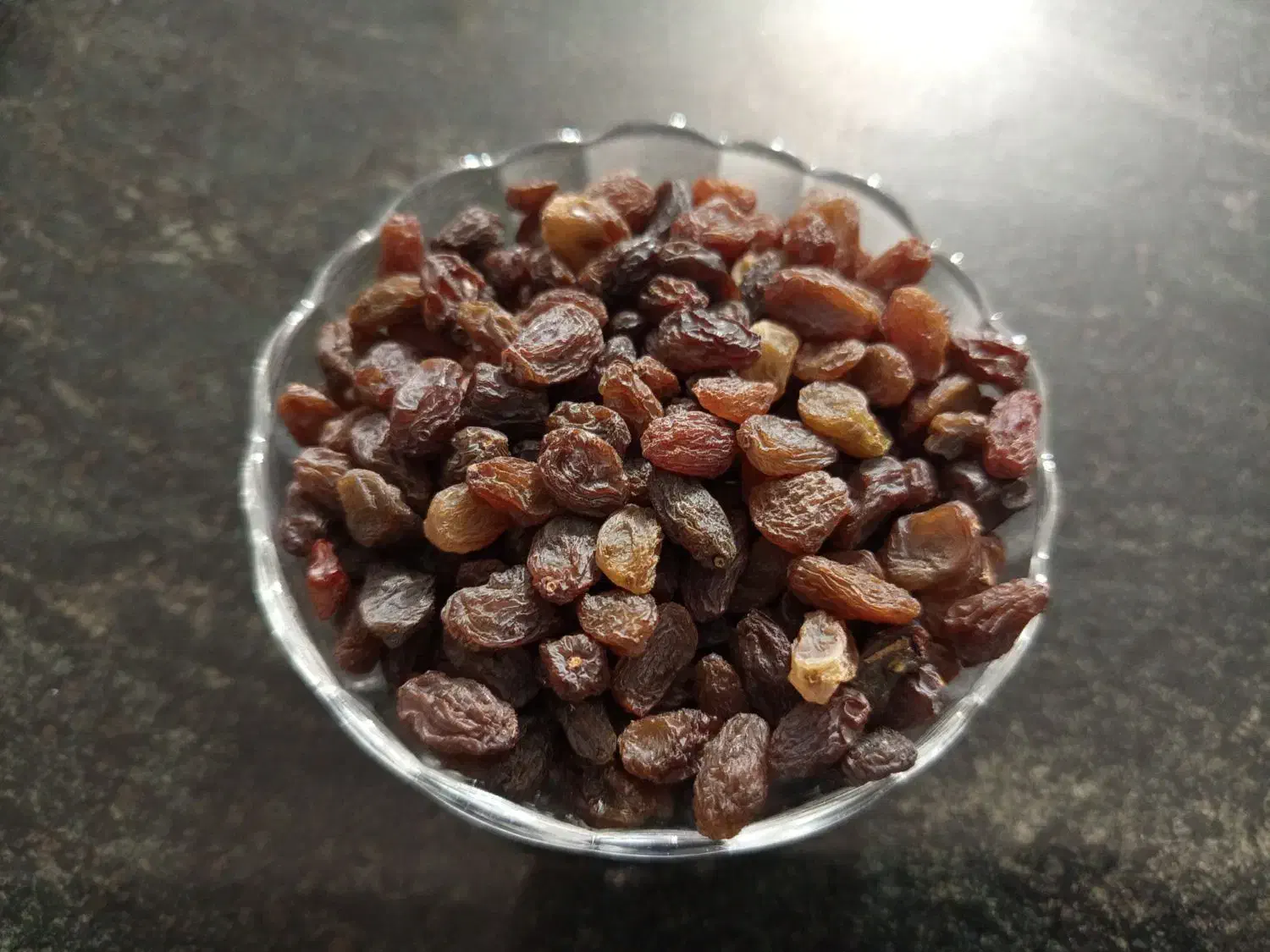 کشمش آفتاب خشک شیراز|خوردنی و آشامیدنی|قم, پردیسان|دیوار