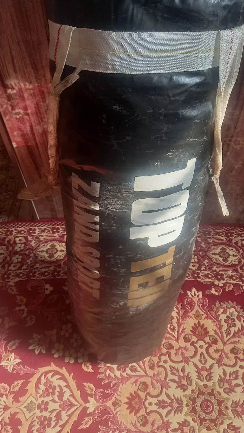 کیسه بوکس|تجهیزات ورزشی|پرند, فاز ۵|دیوار