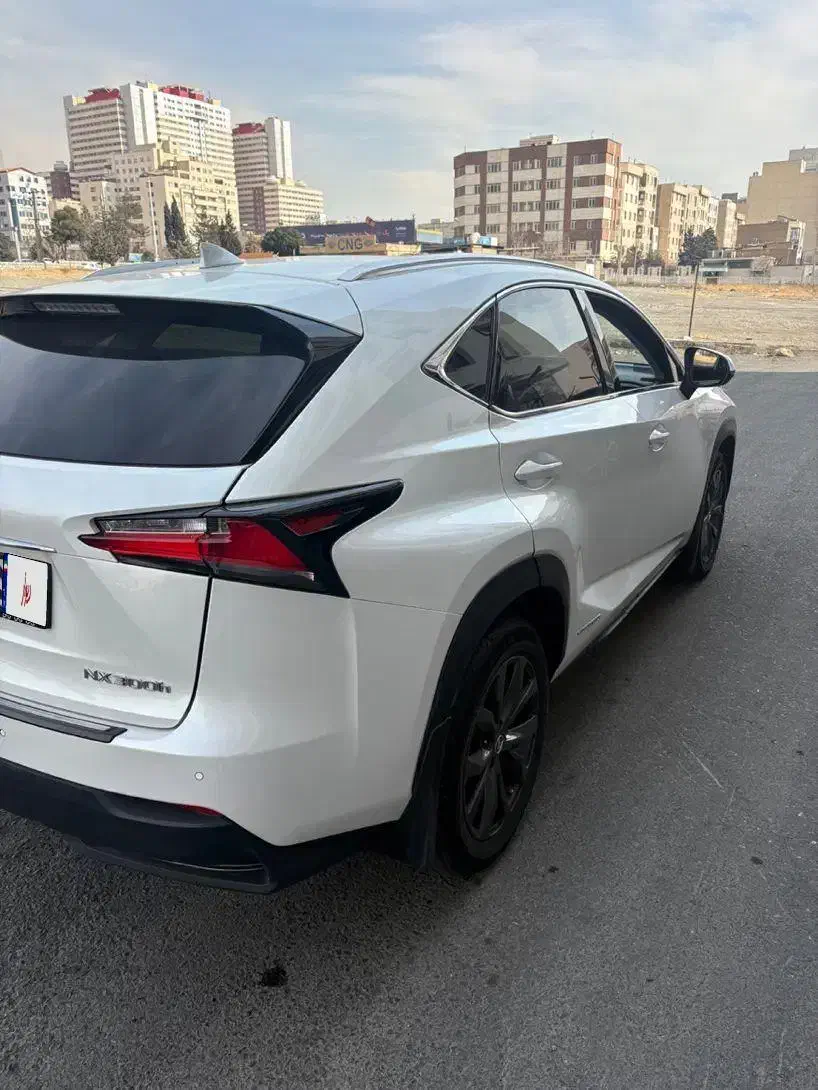 Nx300 F SPORT|خودرو سواری و وانت|تهران, سلسبیل شمالی|دیوار