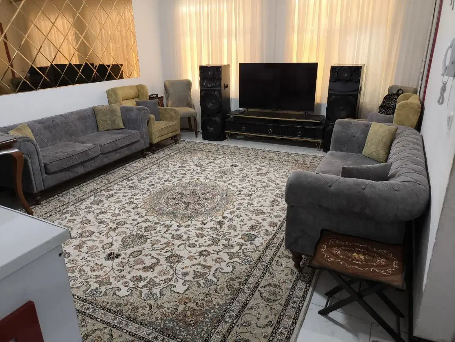 مبل چستر 8 نفره با میز|مبلمان خانگی و میز عسلی|بیرجند, |دیوار