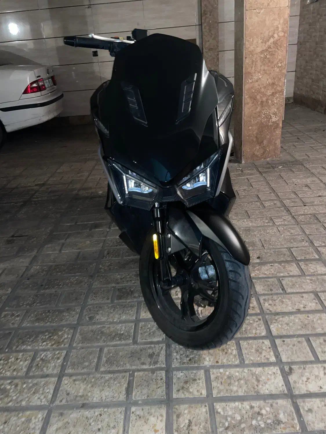 جی تی ۲۰۰ مشکی۴۰۳ سالم بدون خط و خش|موتورسیکلت|تهران, حبیب الله|دیوار