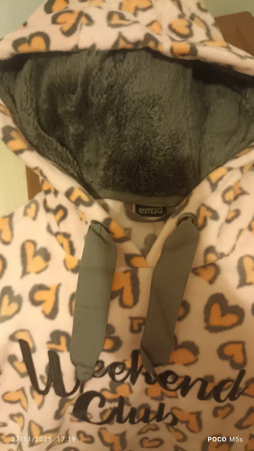 هودی داخل کورکی آلمانی نو|لباس|تهران, جوادیه تهرانپارس|دیوار