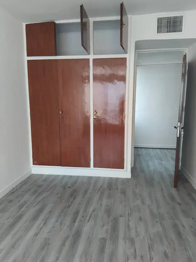 اجاره آپارتمان ۲۰۶ متری ۳ خوابه در میدان انقلاب