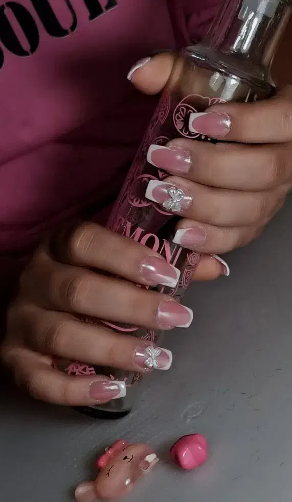 کاشت و ترمیم ناخن با بهترین متریال|خدمات آرایشگری و زیبایی|پاکدشت, پاکدشت (مامازند)|دیوار