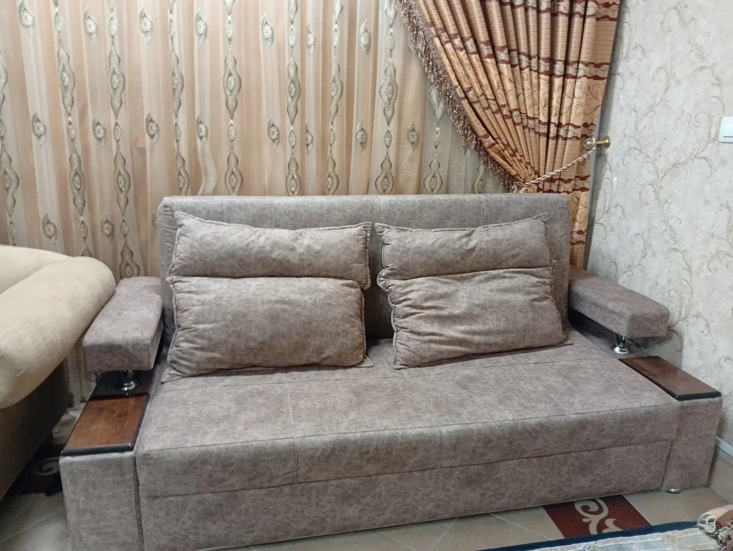 تخت تا شو|تخت و سرویس خواب|قم, زنبیل آباد|دیوار