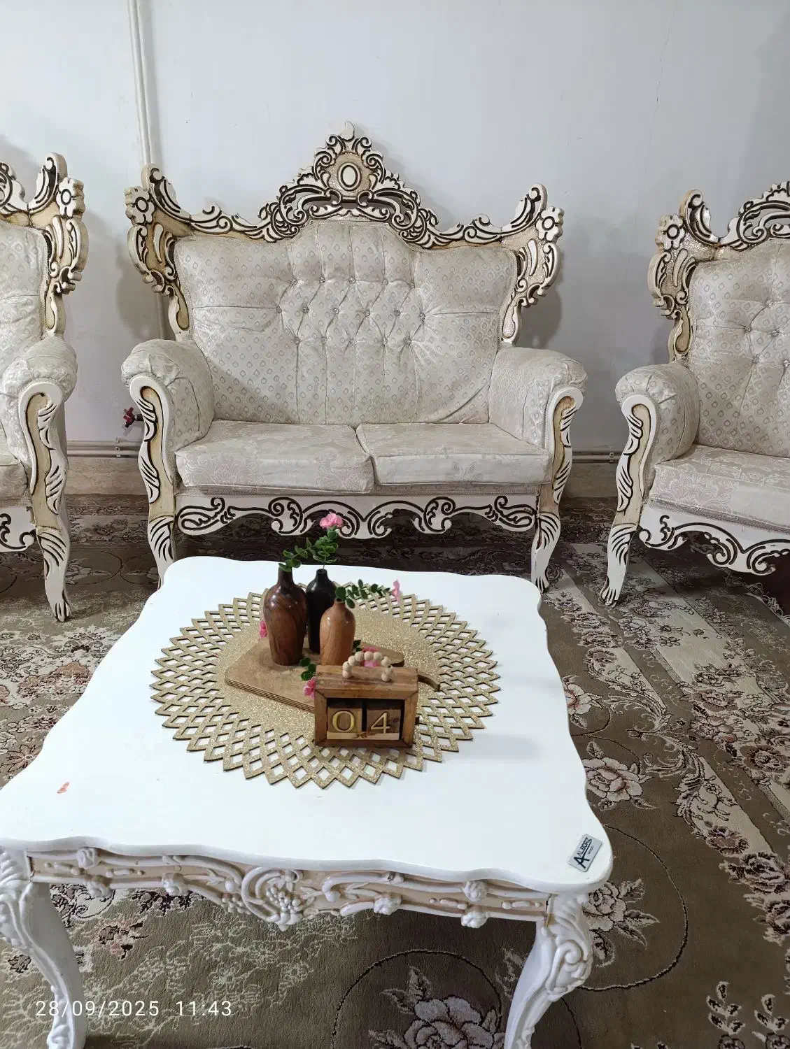 مبل سلطنتی نونو|مبلمان خانگی و میز عسلی|کوهدشت, |دیوار