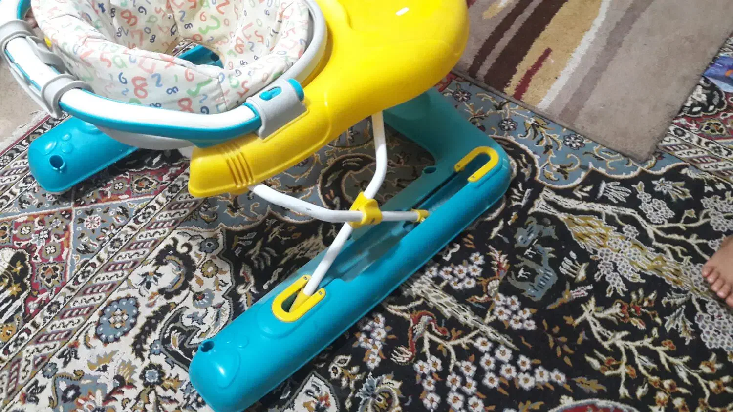 رورورک|کالسکه و لوازم جانبی|خرمشهر, |دیوار