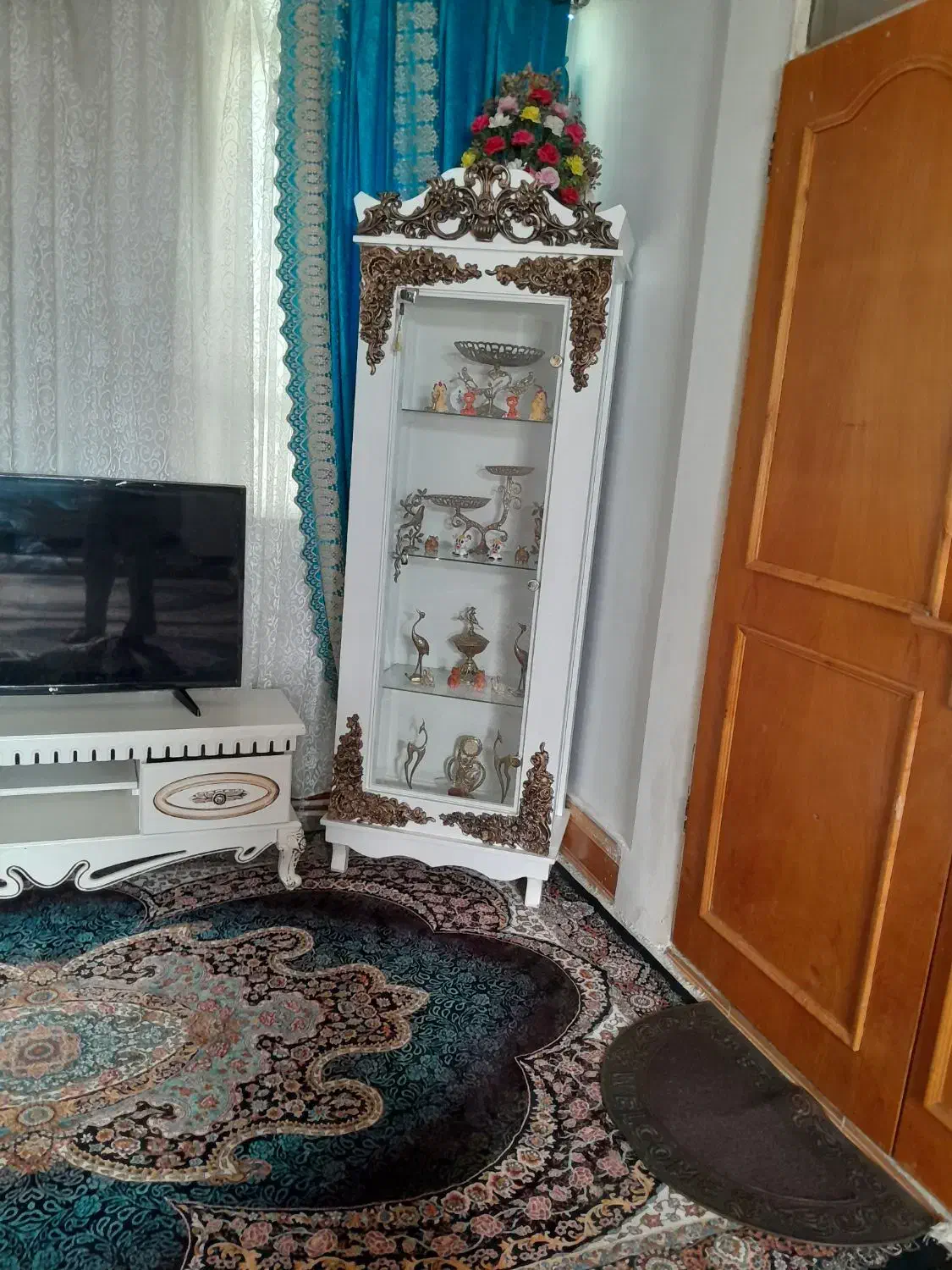 بوفه|بوفه، ویترین، کنسول|بروجرد, |دیوار