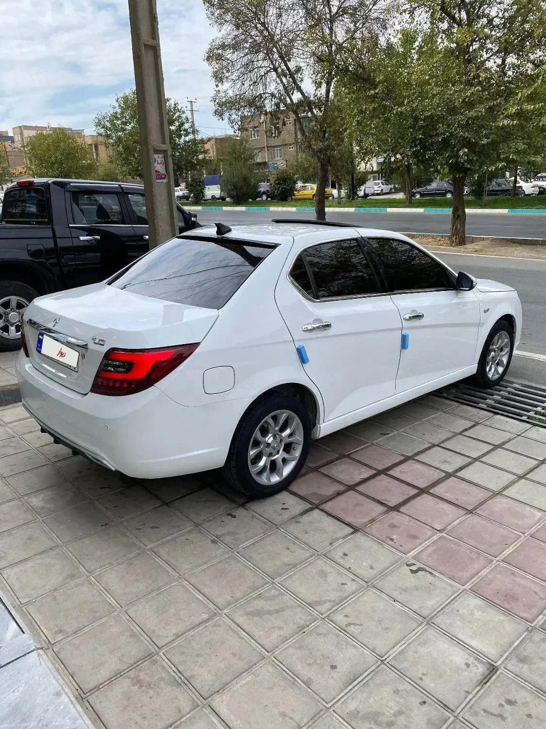 دنا پلاس توربو اتومات esp ۱۴۰۲ خشک|خودرو سواری و وانت|بوکان, |دیوار