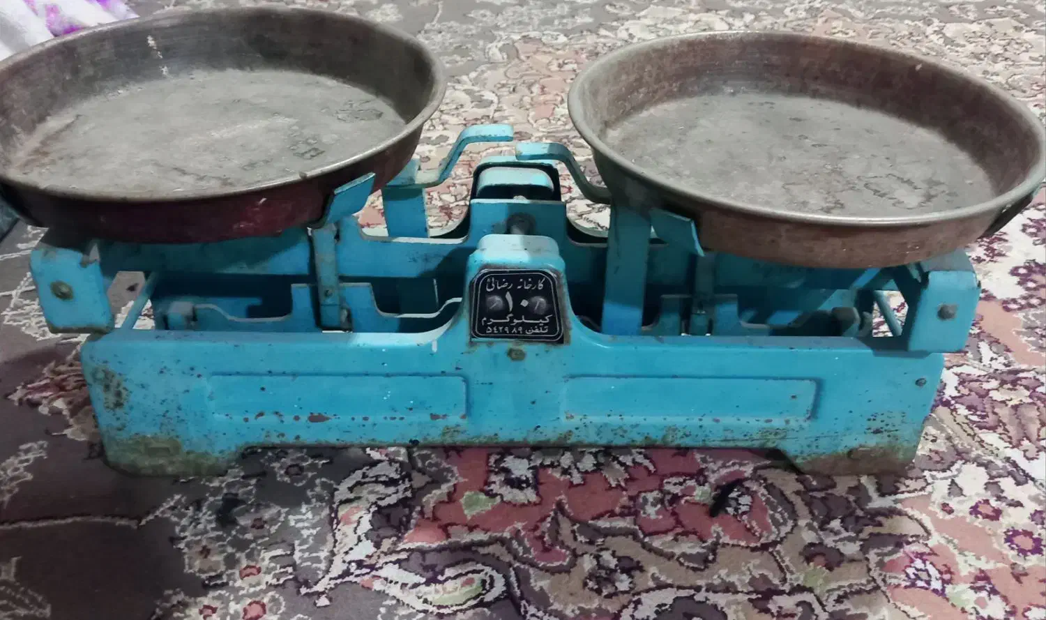 ترازوقدیمی|کلکسیون اشیاء عتیقه|کاشان, دانش|دیوار