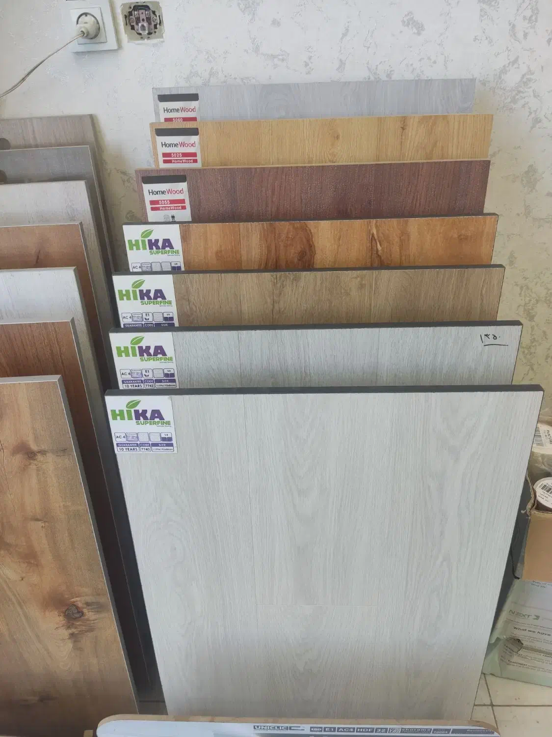 پارکت و کفپوش با ۱۰ سال ضمانت مکتوب|خدمات پیشه و مهارت|همدان, |دیوار