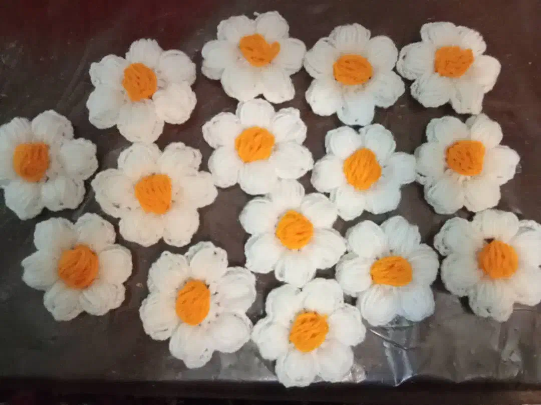 به چند نفر خانم مجرب جهت بافندگی با قلاب نیازمندیم|استخدام هنری و رسانه|ساوه, |دیوار