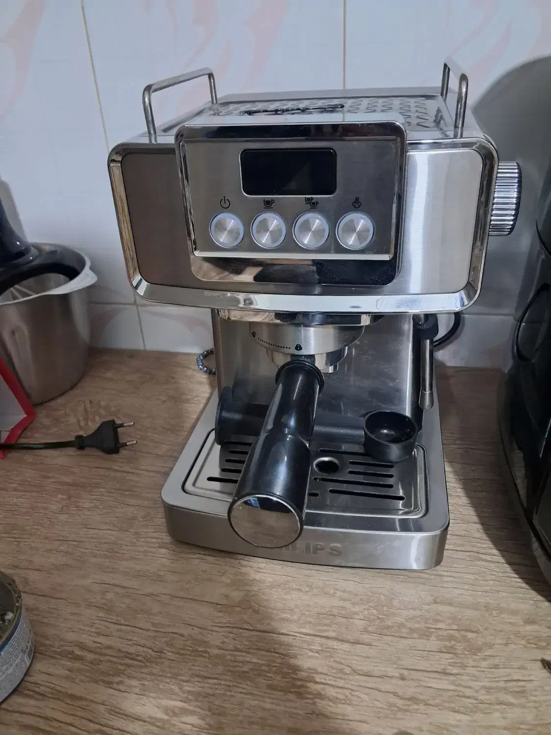 اسپرسوساز نو اصلا استفاده نشده|سماور، چای‌ساز، قهوه‌ساز|میانه, |دیوار