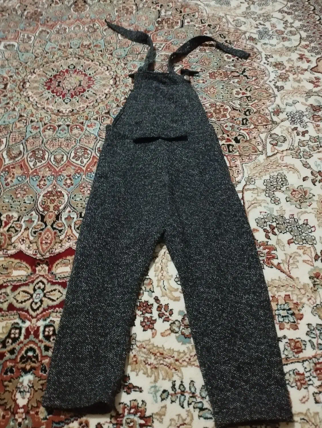 لباس دخترونه بچگانه باقیمت خیلی پایین|کفش و لباس بچه|ارومیه, |دیوار