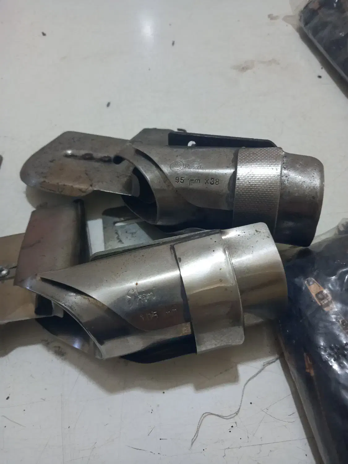 سه عدد فولدر چرخ خیاطی|لوازم خیاطی و بافتنی|قرچک, قشلاق جیتو|دیوار