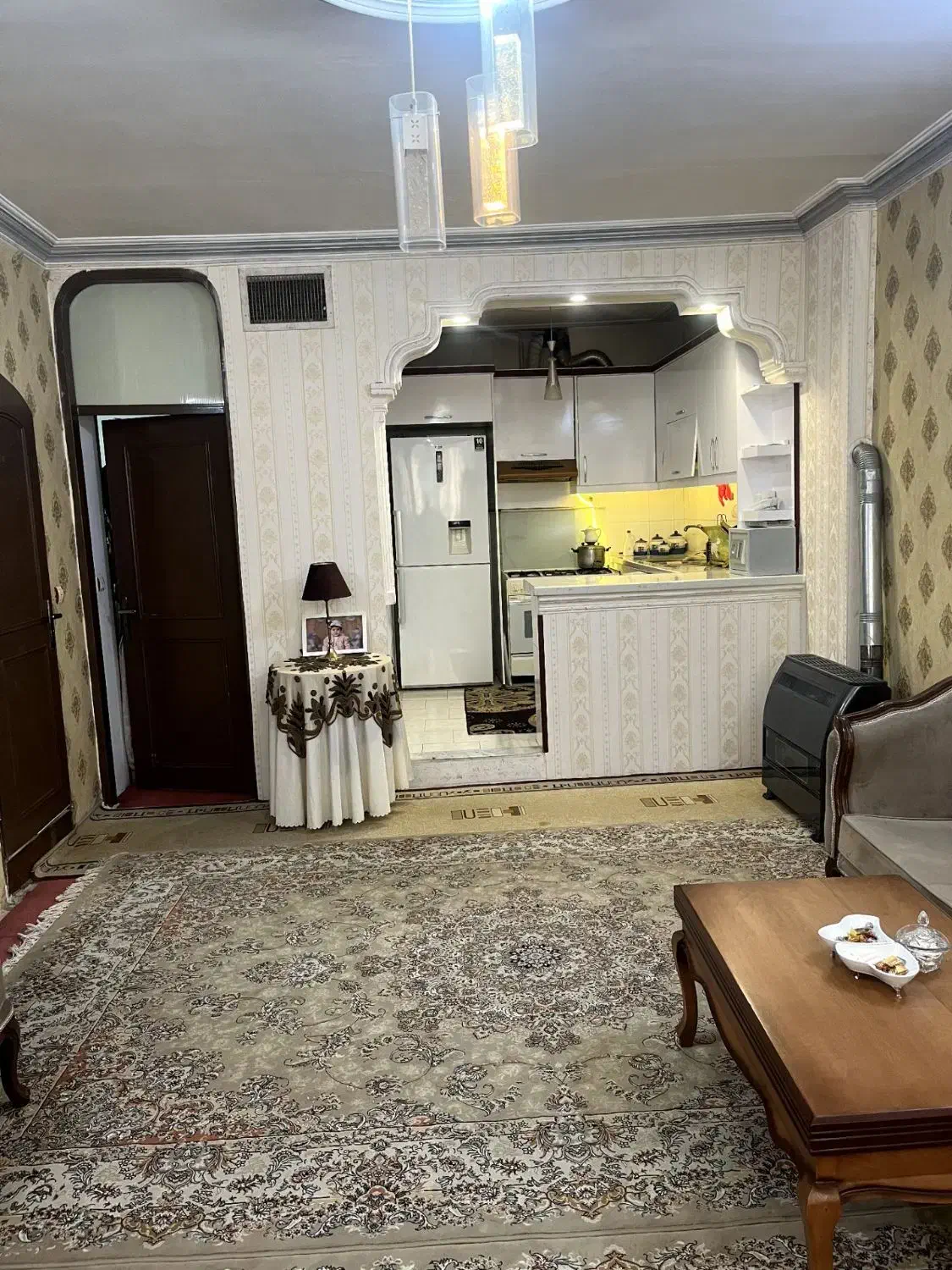 65متری1خوابه ط سوم بدون اسانسور وپارکینگ مطهری 58|فروش آپارتمان|مشهد, هنرور|دیوار