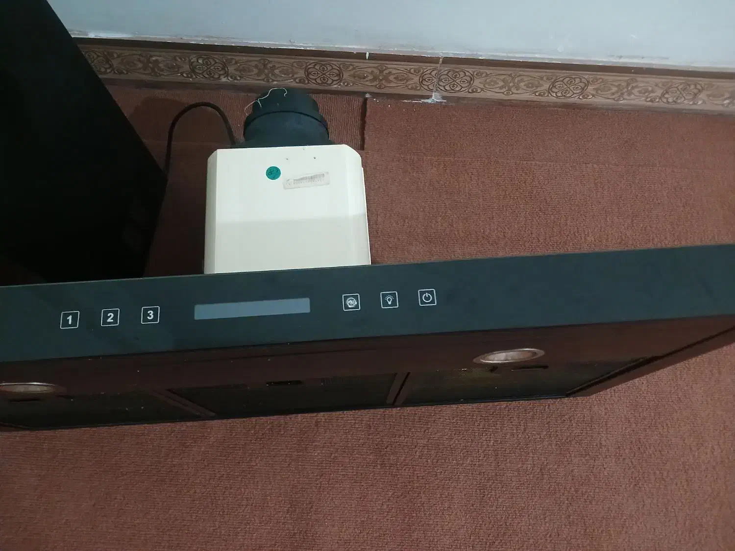 هود اخوان|هود|کلاله, |دیوار