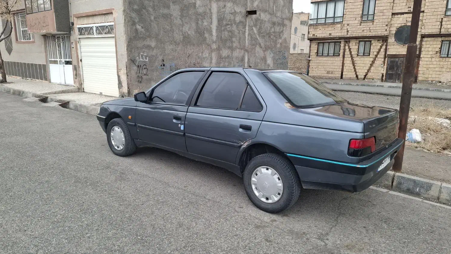 پژو۴۰۵ مدل۹۵|خودرو سواری و وانت|مشهد, ایثار|دیوار