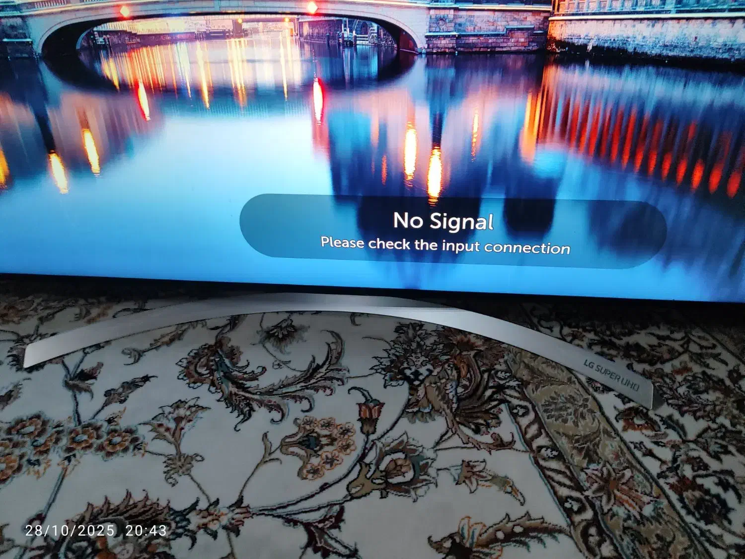 تلویزیون ال جی 55 اینچ|تلویزیون و پروژکتور|شیراز, کاراندیش|دیوار