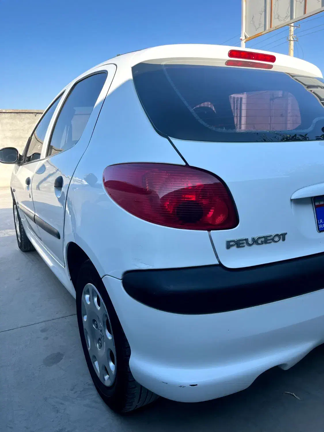 ماشین 206 مدل 1400|خودرو سواری و وانت|زرقان, |دیوار