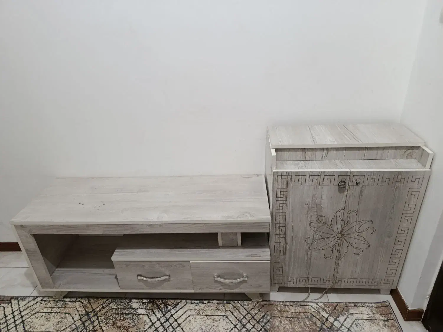 جاکفشی و میز تلویزیون|جاکفشی، کمد، دراور|گنبد کاووس, |دیوار