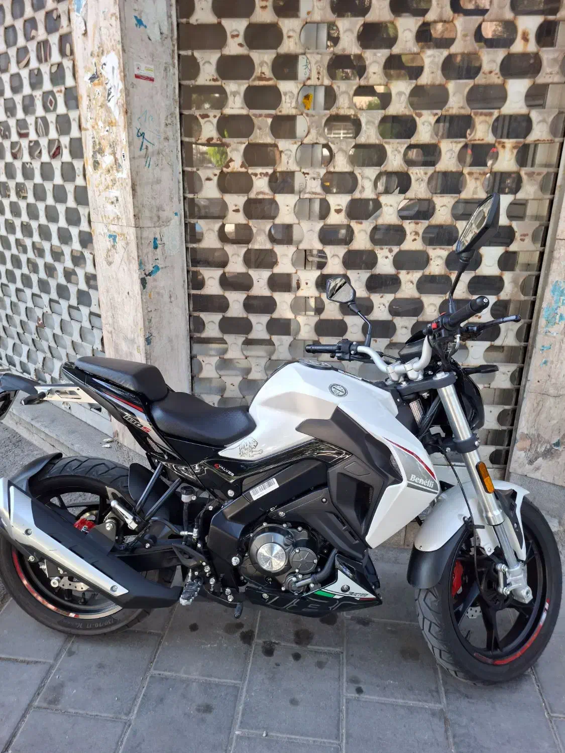بنلی 180s در حد صفر|موتورسیکلت|ارومیه, |دیوار