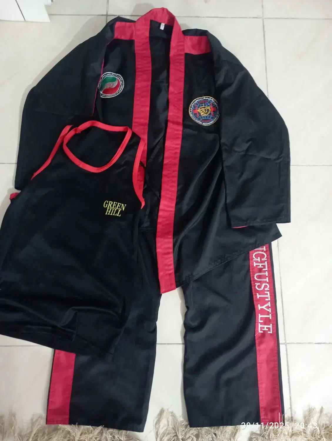 لباس کیک بوکس و فول کنگ فو|تجهیزات ورزشی|چهاردانگه (تهران), |دیوار