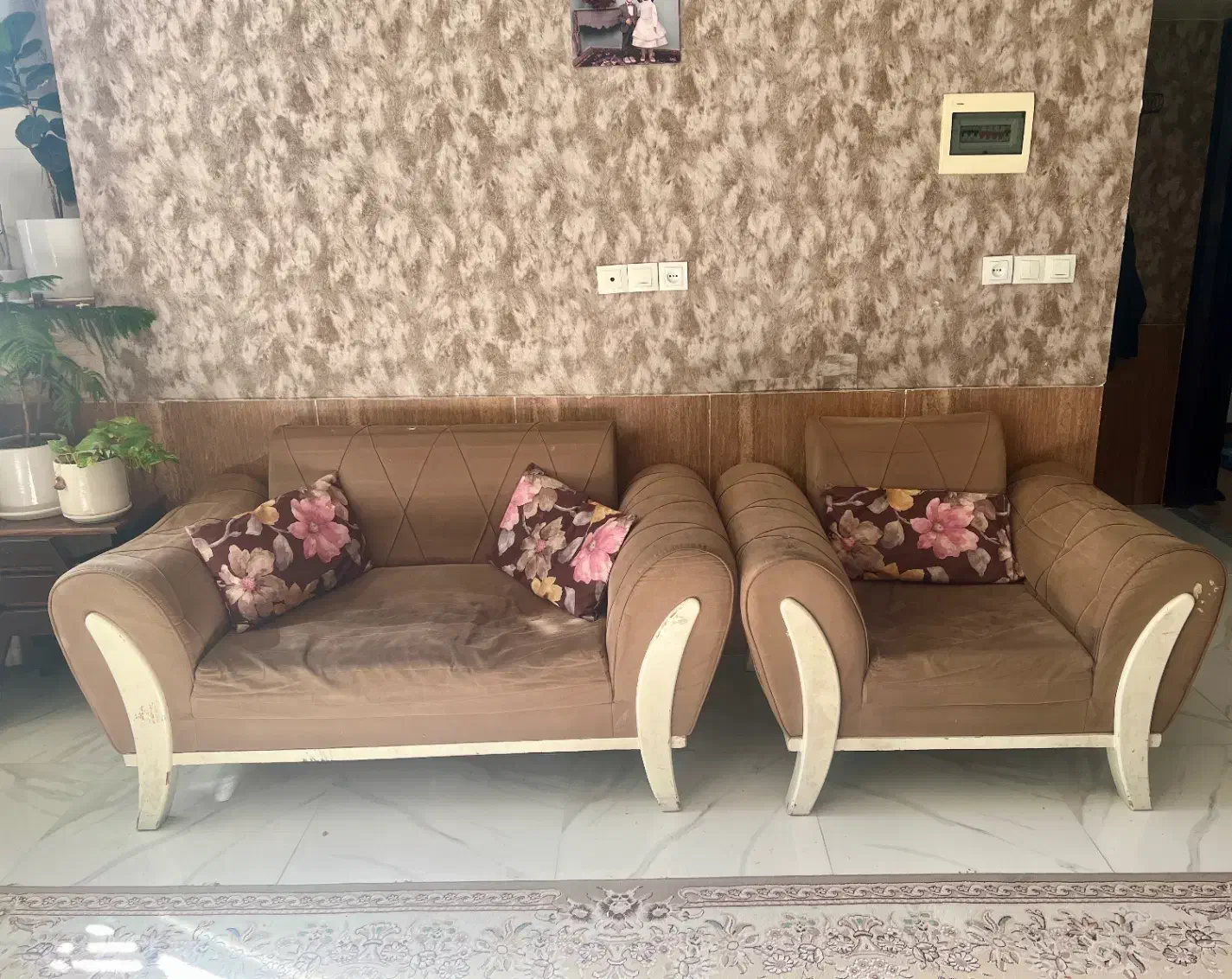 مبل ۷نفره سالم|مبلمان خانگی و میز عسلی|مبارکه, |دیوار