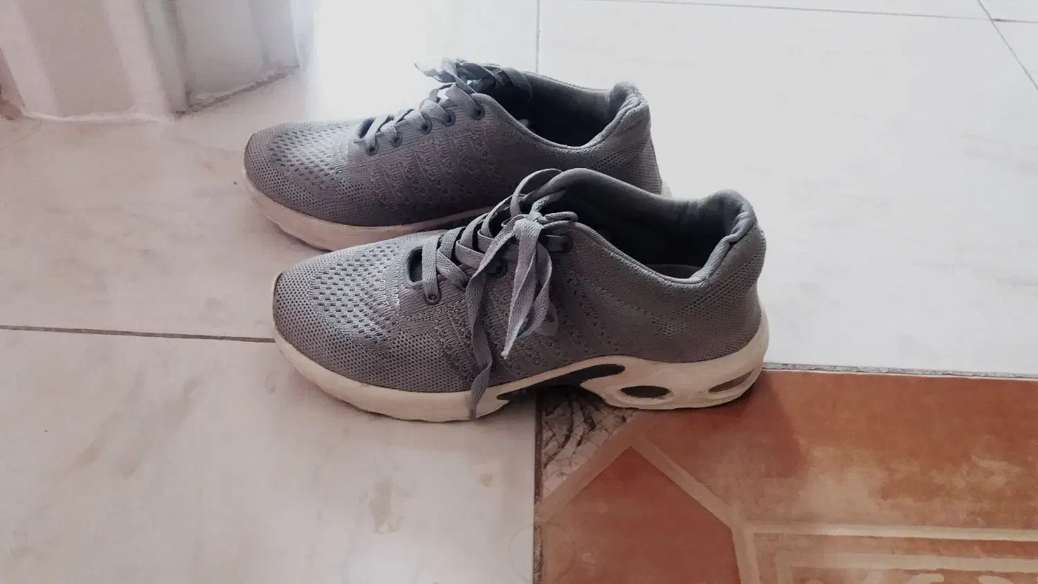 کتانی سایز38/39|کیف، کفش، کمربند|قزوین, |دیوار