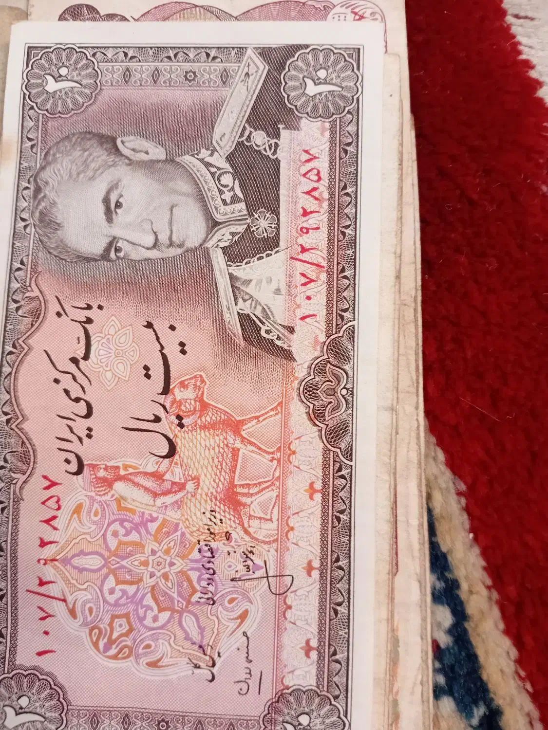 شصت عدد اسکناس شاهی همه مدل|کلکسیون سکه، تمبر، اسکناس|سبزوار, رباط|دیوار