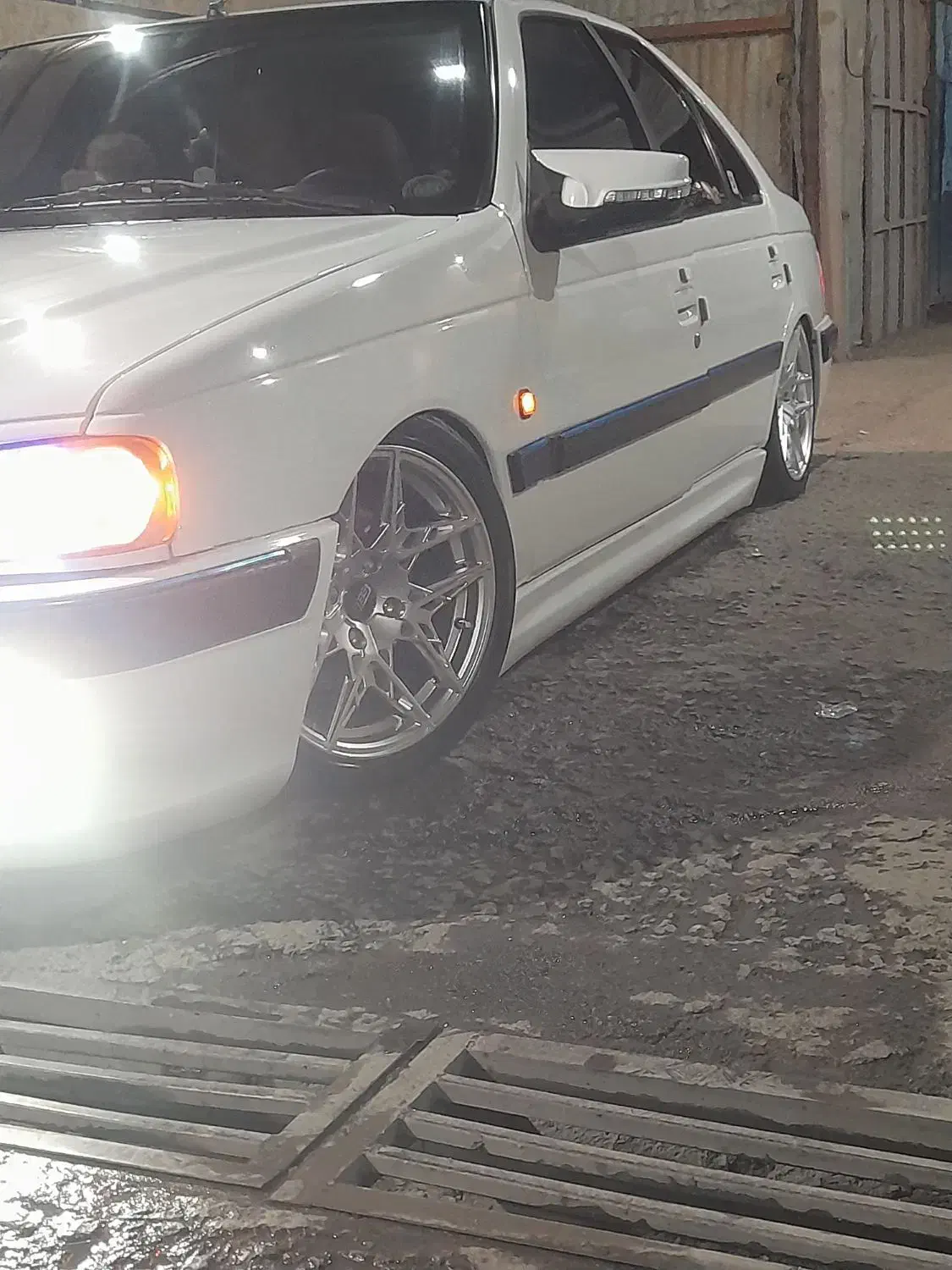 نیازمند نیرو کارواش|استخدام سرایداری و نظافت|اراک, |دیوار