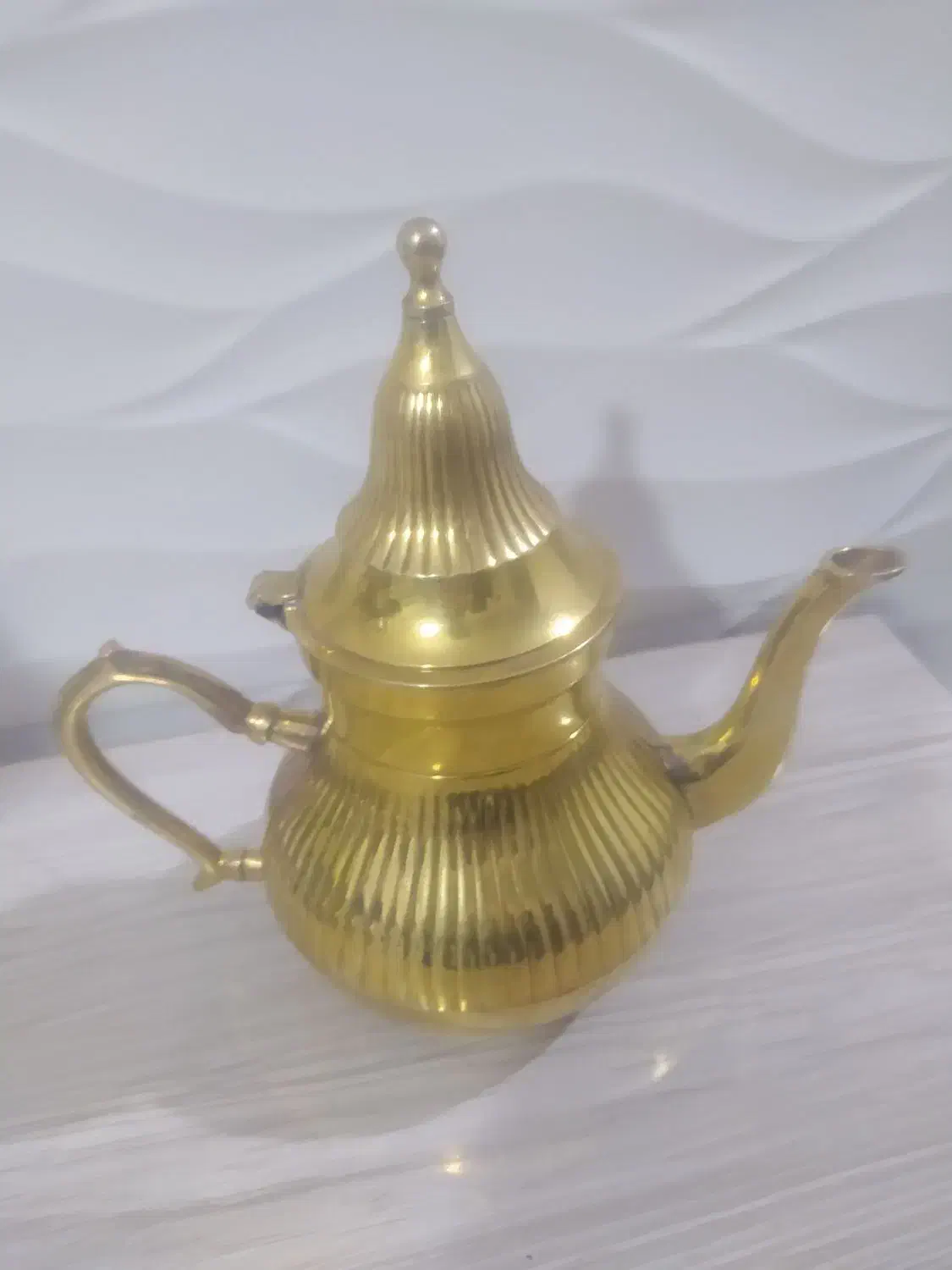 یک عدد قوری هندی برنجی ویک عدد پارچ برنج|قوری، کتری، قهوهساز دستی|مرند, |دیوار