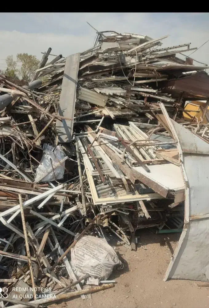 خرید فروش اهن ضایعات ساختمانی|عمدهفروشی|تهران, نظامآباد|دیوار