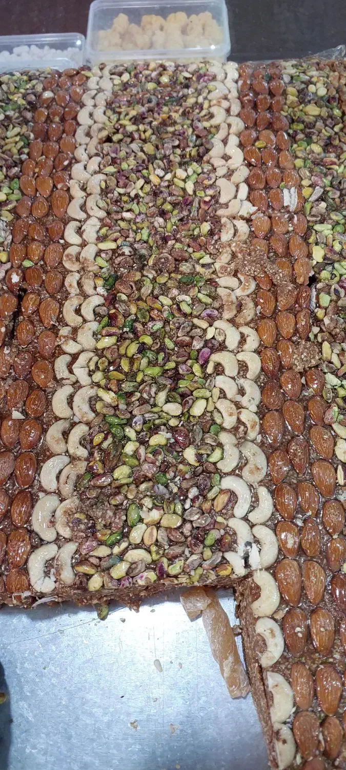 فروشنده سوغات|استخدام بازاریابی و فروش|بادرود, |دیوار